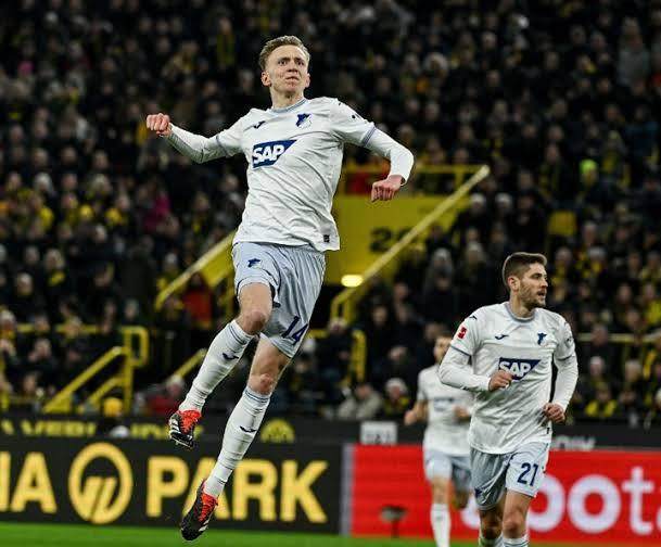 1709280489971067140.jpg bd57f9a9ad782d52dd788c707ee48b8.jpg