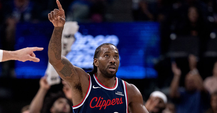 星空体育-6胜21负到33胜32负！快船胜率重回50%成NBA历史首队|明尼苏达森林狼队|洛杉矶快船队|球队|赛季|连胜_新浪体育_新浪新闻